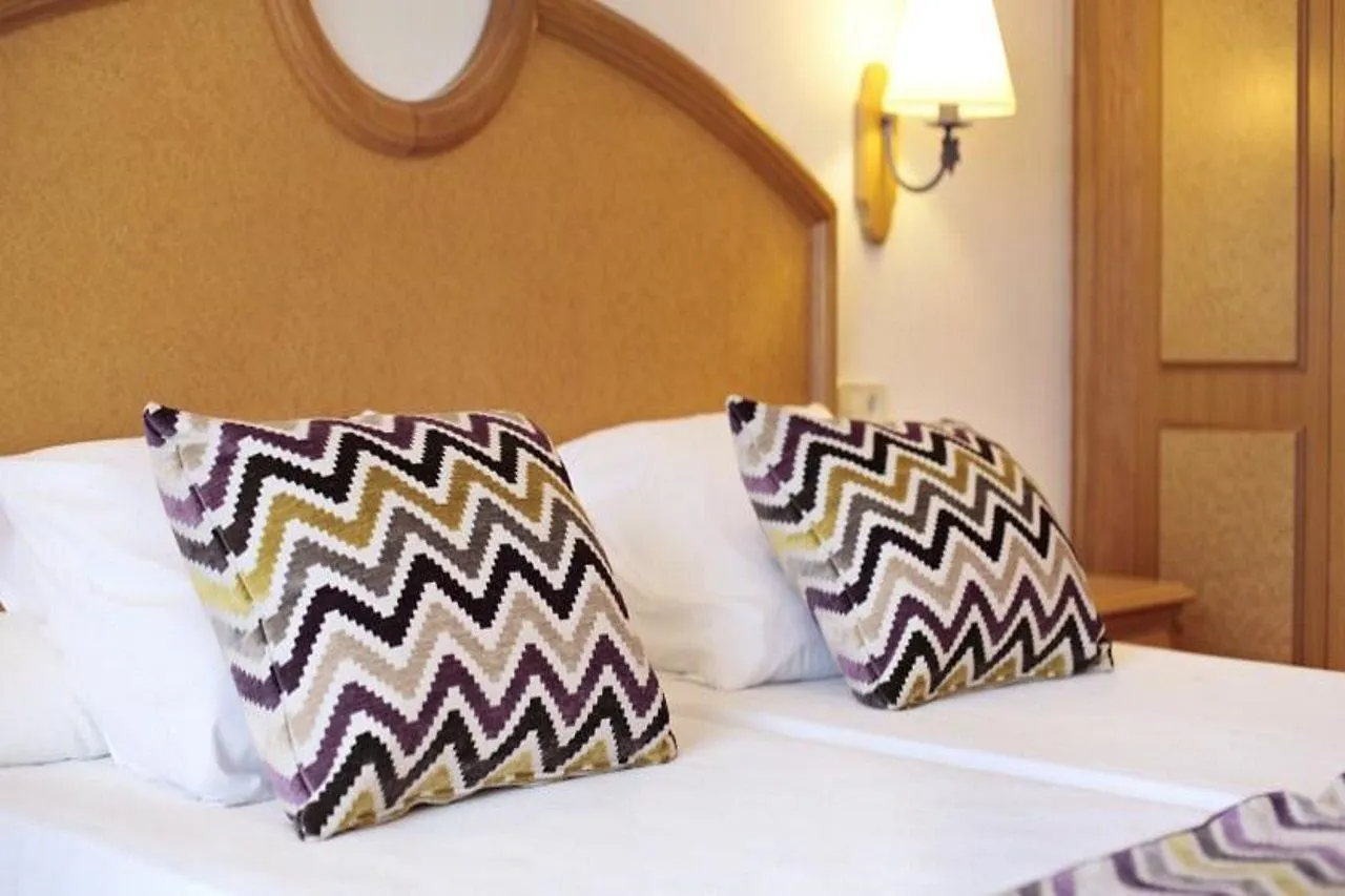 Grupotel Santa Eularia & Spa - Adults Only Santa Eulalia del Río